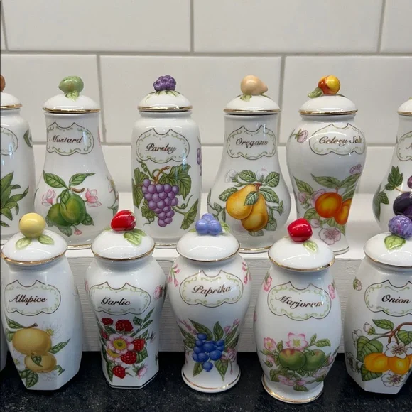 Lenox Orchard Spice Jars: set of 17 (1994) - Picture 3 of 9